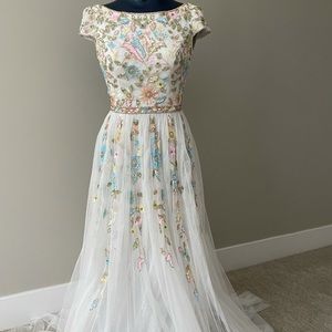 Sherri Hill White Floral Gown size 0